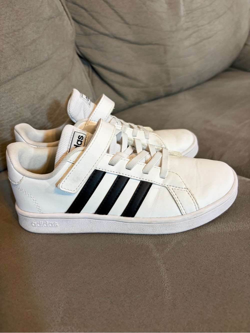 adidas Kids White Sneakers with Black Three-Stripes Velcro